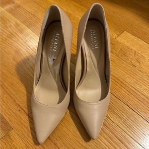 Alan nude shoes